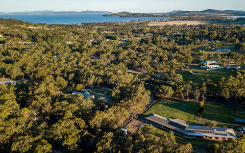 Acton Park Holiday Units - Hervey Bay Accommodation 0