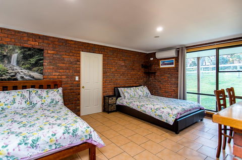 Acton Park Holiday Units - Hervey Bay Accommodation 11