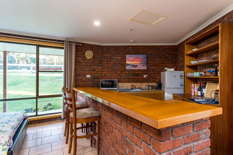 Acton Park Holiday Units - Hervey Bay Accommodation 16