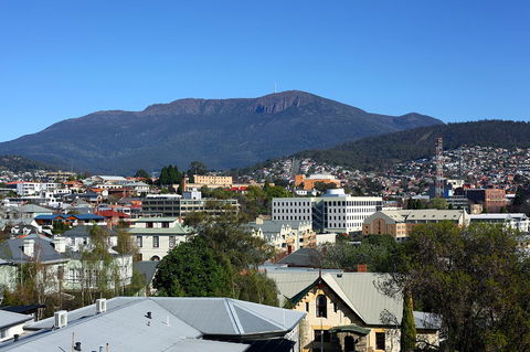 Lenna Of Hobart - Hervey Bay Accommodation 13