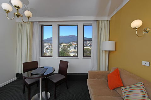 Lenna Of Hobart - Hervey Bay Accommodation 43
