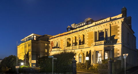 Lenna Of Hobart - Hervey Bay Accommodation 0