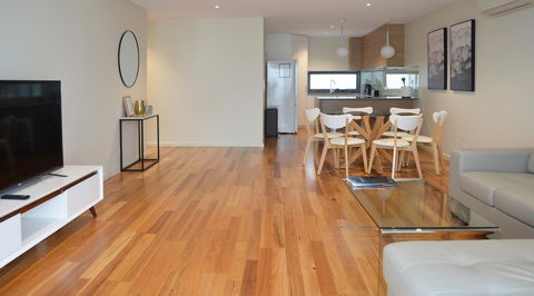 Kangaroo Bay Apartments - Tourism Hervey Bay 10