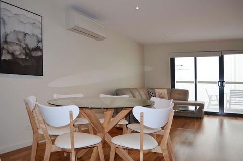 Kangaroo Bay Apartments - Tourism Hervey Bay 9