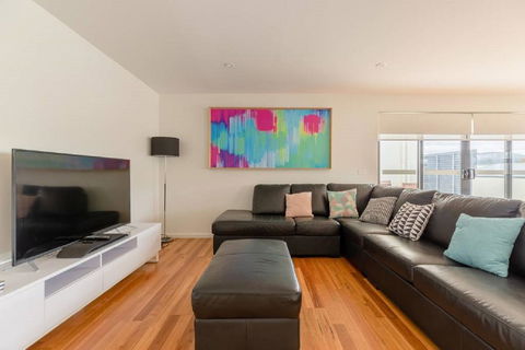 Kangaroo Bay Apartments - Tourism Hervey Bay 31