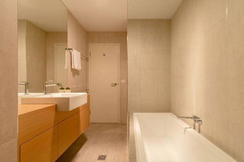 Kangaroo Bay Apartments - Tourism Hervey Bay 23