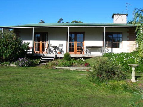 Platypus Park Country Retreat - Hervey Bay Accommodation 14