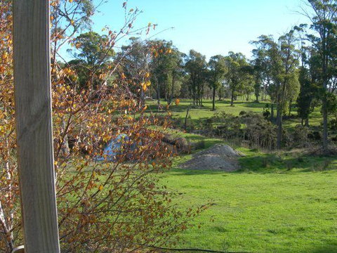 Platypus Park Country Retreat - Hervey Bay Accommodation 10