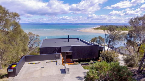 Cocktails With A View - Hervey Bay Accommodation 16