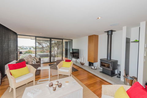Cocktails With A View - Hervey Bay Accommodation 1