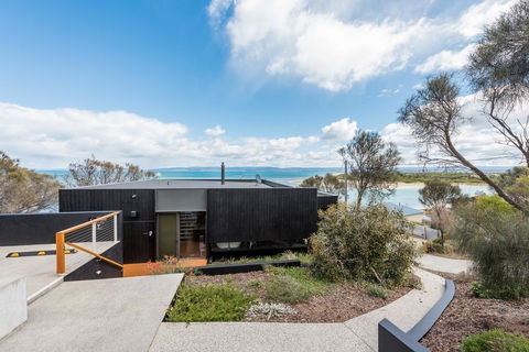Cocktails With A View - Hervey Bay Accommodation 0