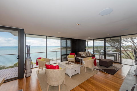 Cocktails With A View - Hervey Bay Accommodation 2