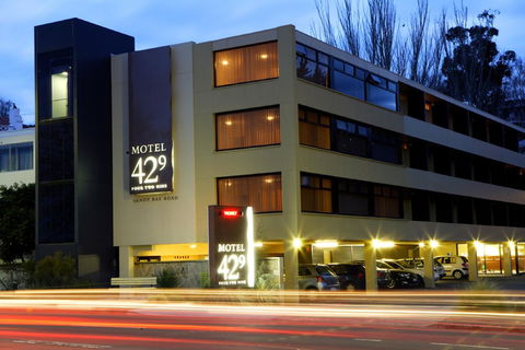 Motel 429 - Hervey Bay Accommodation 0