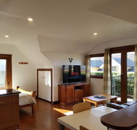 Riverside StudioPrivate - Tourism Hervey Bay