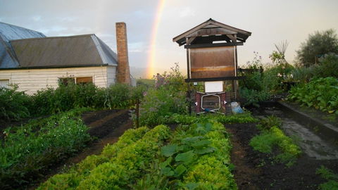 Cherry Top Farmstay - Boutique Eco Village - Tourism Hervey Bay 16