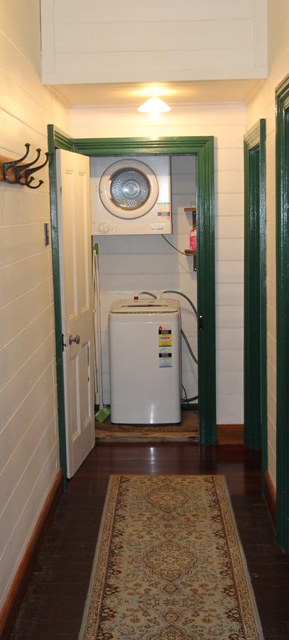 Kerrellie Cottages 2, 4 & 8 Reid Street - Hervey Bay Accommodation 10