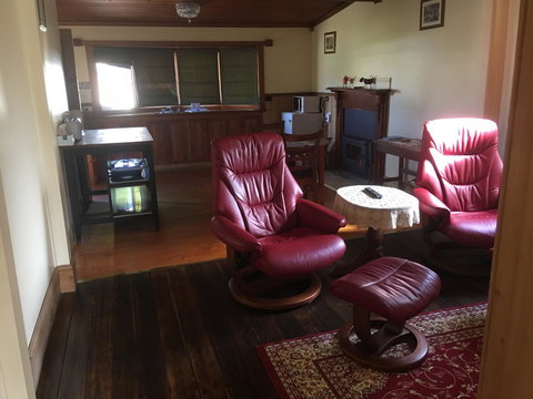 Kerrellie Cottages 2, 4 & 8 Reid Street - Hervey Bay Accommodation 15