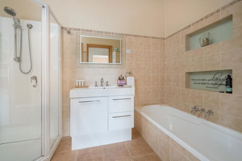 Jones On Wilson Boutique B&B - Tourism Hervey Bay 6