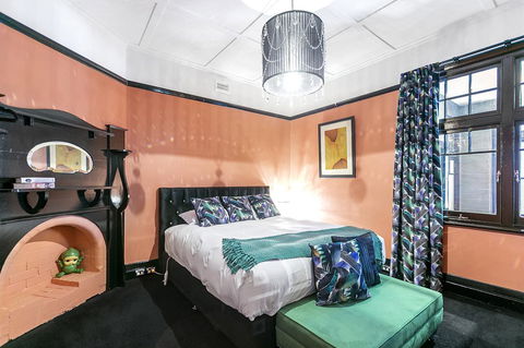 Insomnia On Elizabeth - Hervey Bay Accommodation 2