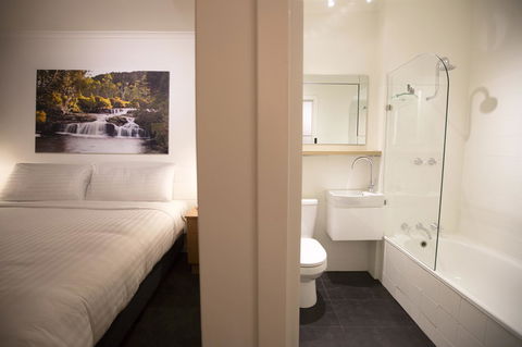 Hotel Launceston - Hervey Bay Accommodation 10