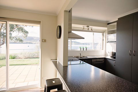 The Holiday Home People - Hervey Bay Accommodation 6