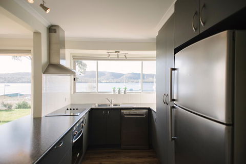 The Holiday Home People - Hervey Bay Accommodation 5