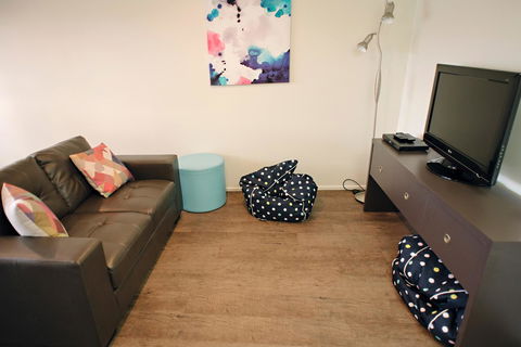 The Holiday Home People - Hervey Bay Accommodation 9