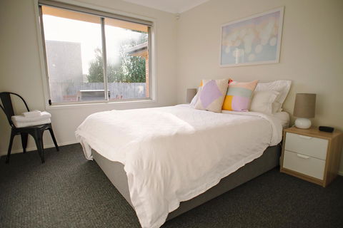 The Holiday Home People - Hervey Bay Accommodation 12