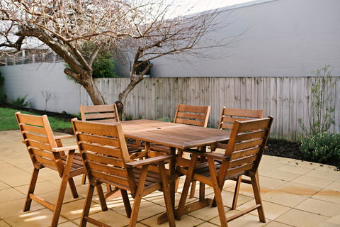 The Holiday Home People - Hervey Bay Accommodation 2