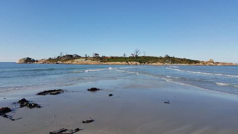 Suntrap Cove Bicheno - Hervey Bay Accommodation 3