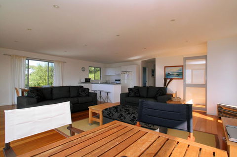 Suntrap Cove Bicheno - Hervey Bay Accommodation 22