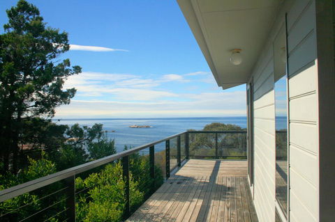 Suntrap Cove Bicheno - Hervey Bay Accommodation 10