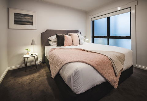 Russell House - Hervey Bay Accommodation 8