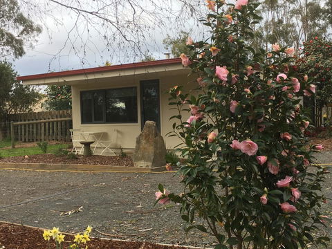 Karoola Cottage Self Contained - Tourism Hervey Bay 1