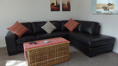 Karoola Cottage Self Contained - Tourism Hervey Bay 4