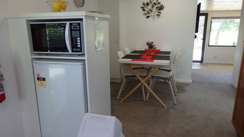 Karoola Cottage Self Contained - Tourism Hervey Bay 6