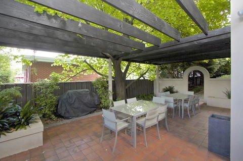 Grosvenor Court Apartments - Hervey Bay Accommodation 29