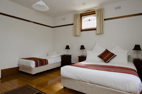 Grosvenor Court Apartments - Hervey Bay Accommodation 8
