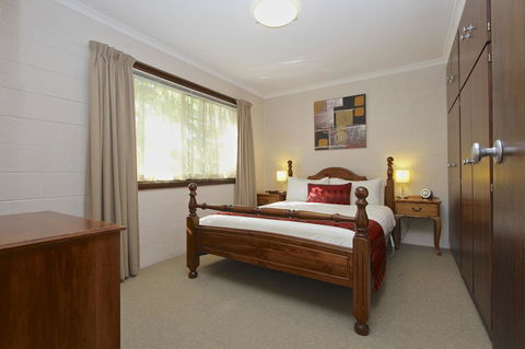 Grosvenor Court Apartments - Hervey Bay Accommodation 3