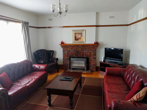 Grosvenor Court Apartments - Hervey Bay Accommodation 7