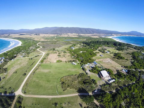 Seymour Waves - Hervey Bay Accommodation 1