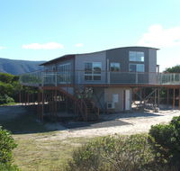 Seymour Waves - Hervey Bay Accommodation