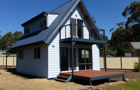 Four Seasons Waterfront Villas - Tourism Hervey Bay 29