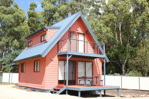 Four Seasons Waterfront Villas - Tourism Hervey Bay 20