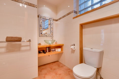 Maison Del Mar - Tourism Hervey Bay 7