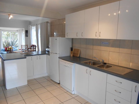 Bruny Ocean Cottage - Tourism Hervey Bay 5