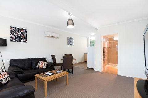 New Crossing Place Motel - Hervey Bay Accommodation 2