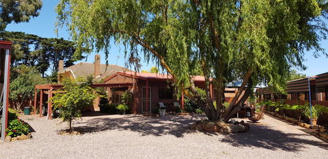 New Horizons Farm Stay - Hervey Bay Accommodation 0