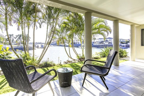 NewPort Dream Quiet Island - No Party - Hervey Bay Accommodation 1