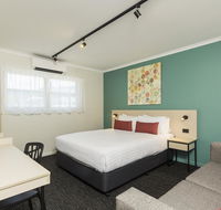 Nightcap At Balaclava Hotel - Hervey Bay Accommodation